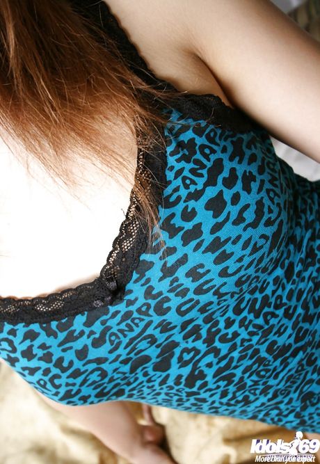 Curious japanese babe Yuzuka in sexy hot lingerie