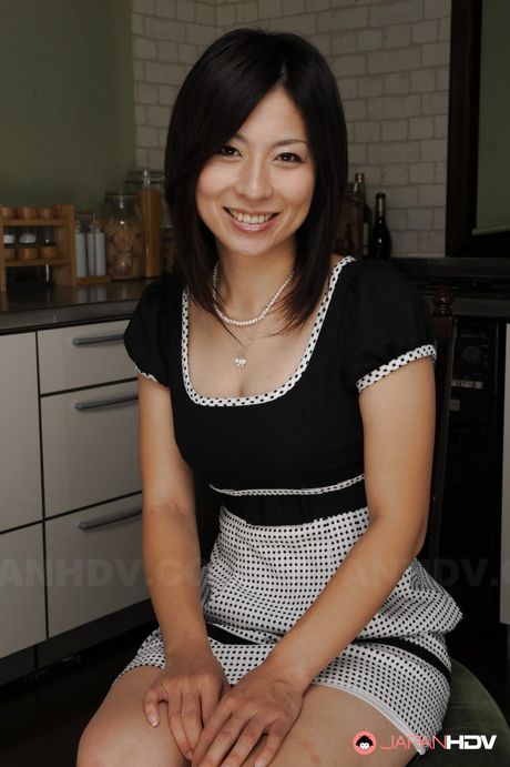 Hot japanese dark hair Himeki Kaede in nice skirt shows some fetish