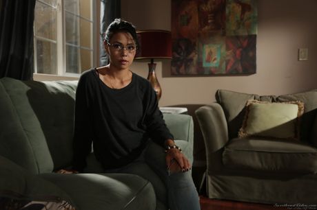 Delightful american milf Dana Vespoli in nasty foot fetish