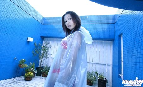 Luscious japanese teen Honoka in hot bikini exhibits big hooters and ass